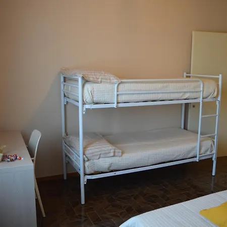Couette-café The Swan 3*