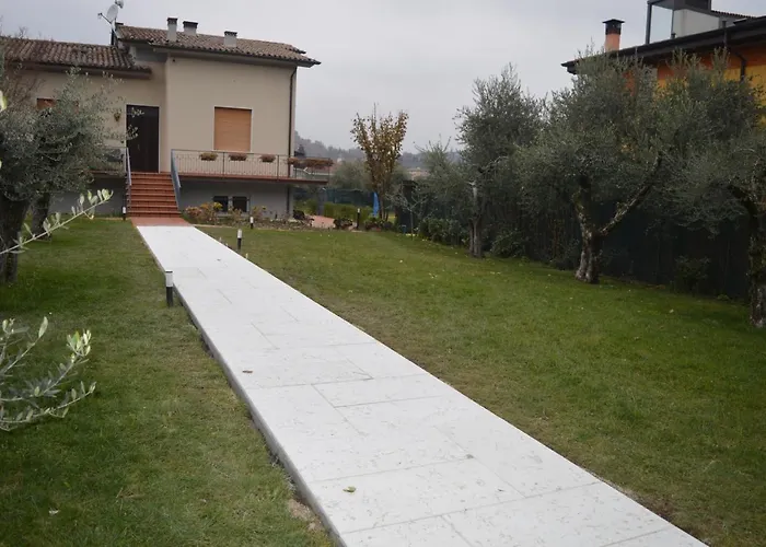 The Swan Manerba del Garda